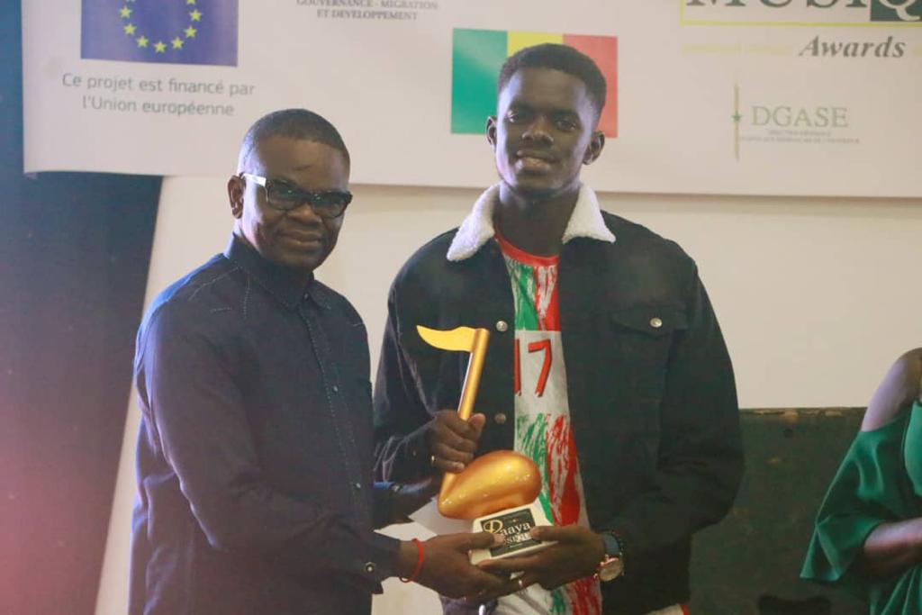 Authentique - Artist de la Sous Region - raaya musique awards 2022